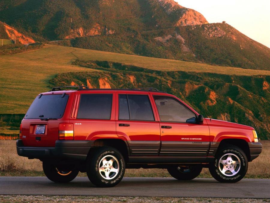  Jeep Grand Cherokee Laredo 1996 года  (фото 2 из 7)